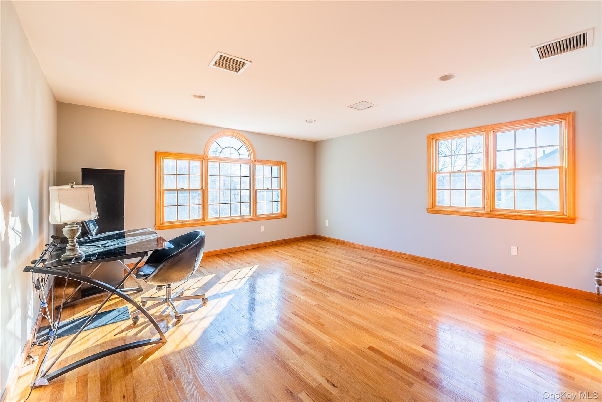 45-12 244th Street, Little Neck, NY 11362