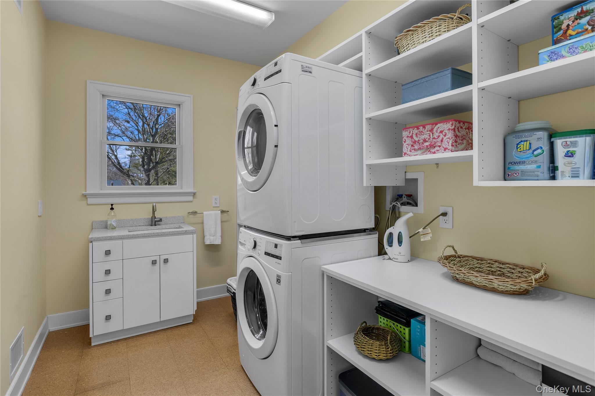 9 Walden Place, Huntington, NY 11743