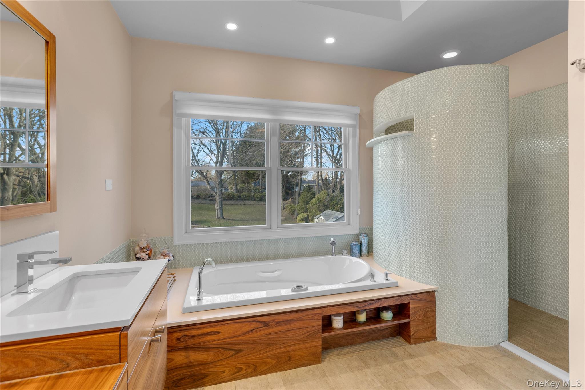 9 Walden Place, Huntington, NY 11743