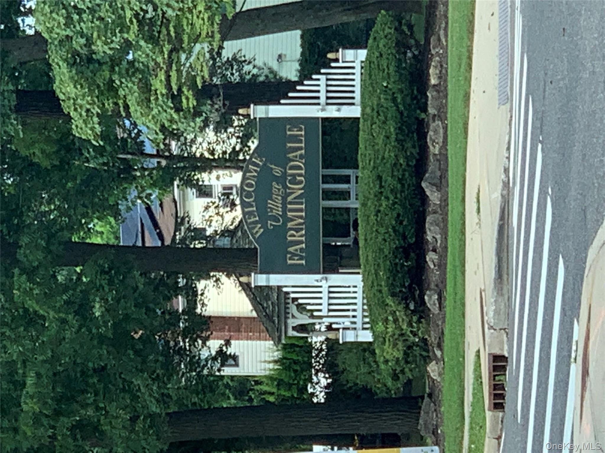 380 Fulton Street # M2, Farmingdale, NY 11735