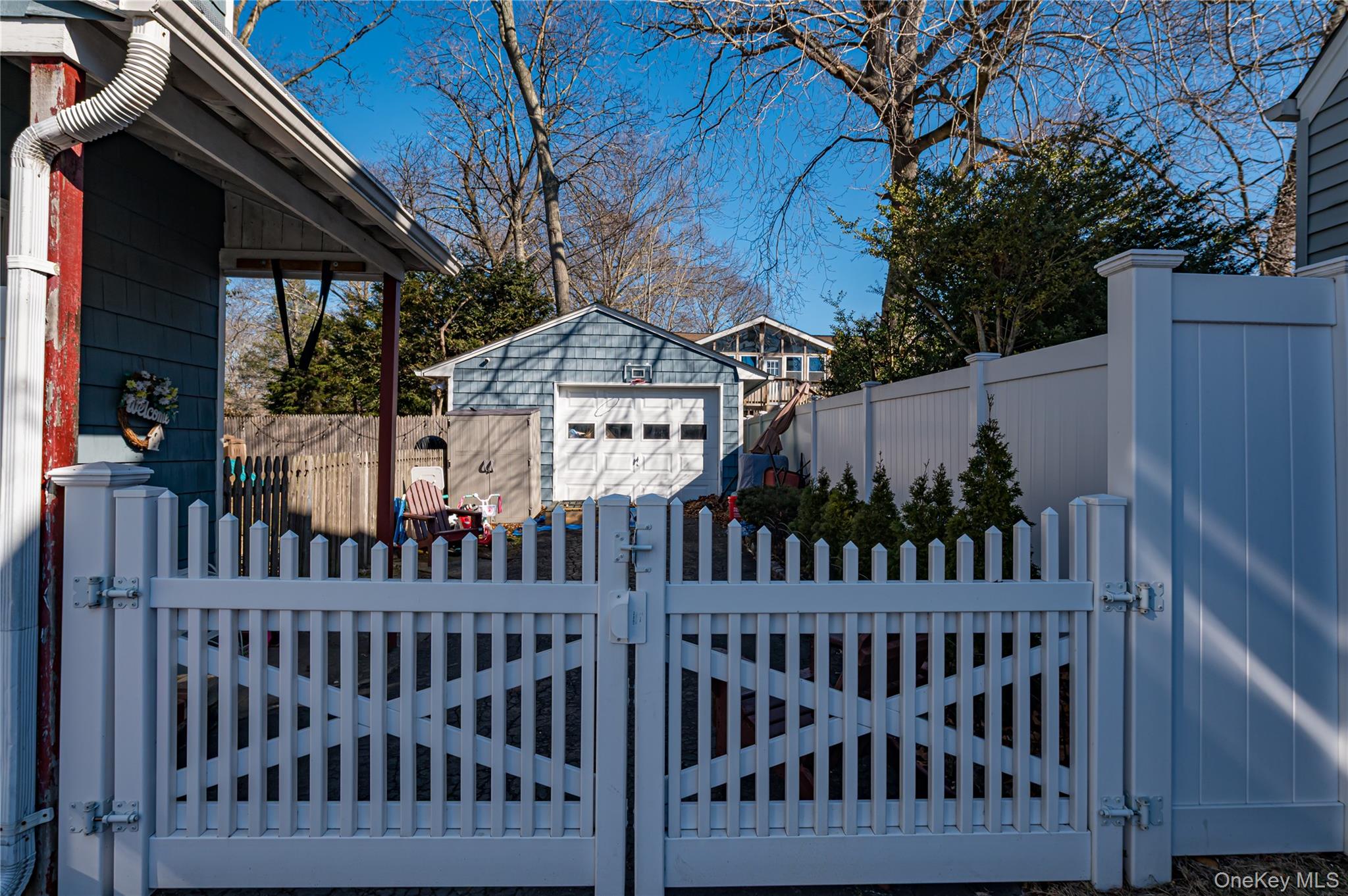 9 Leeds Street, South Huntington, NY 11746