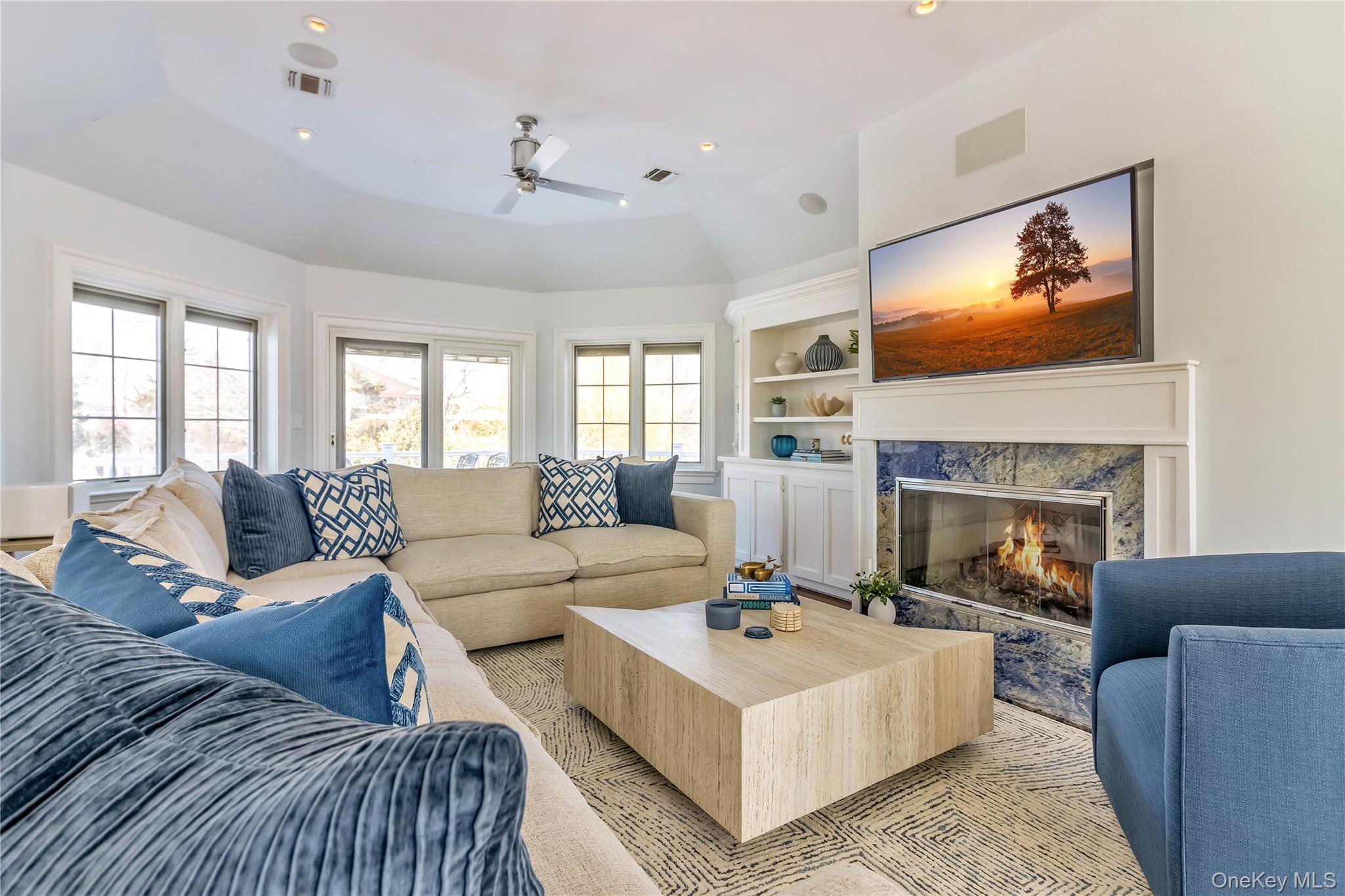 695 Sound Drive, Greenport, NY 11944