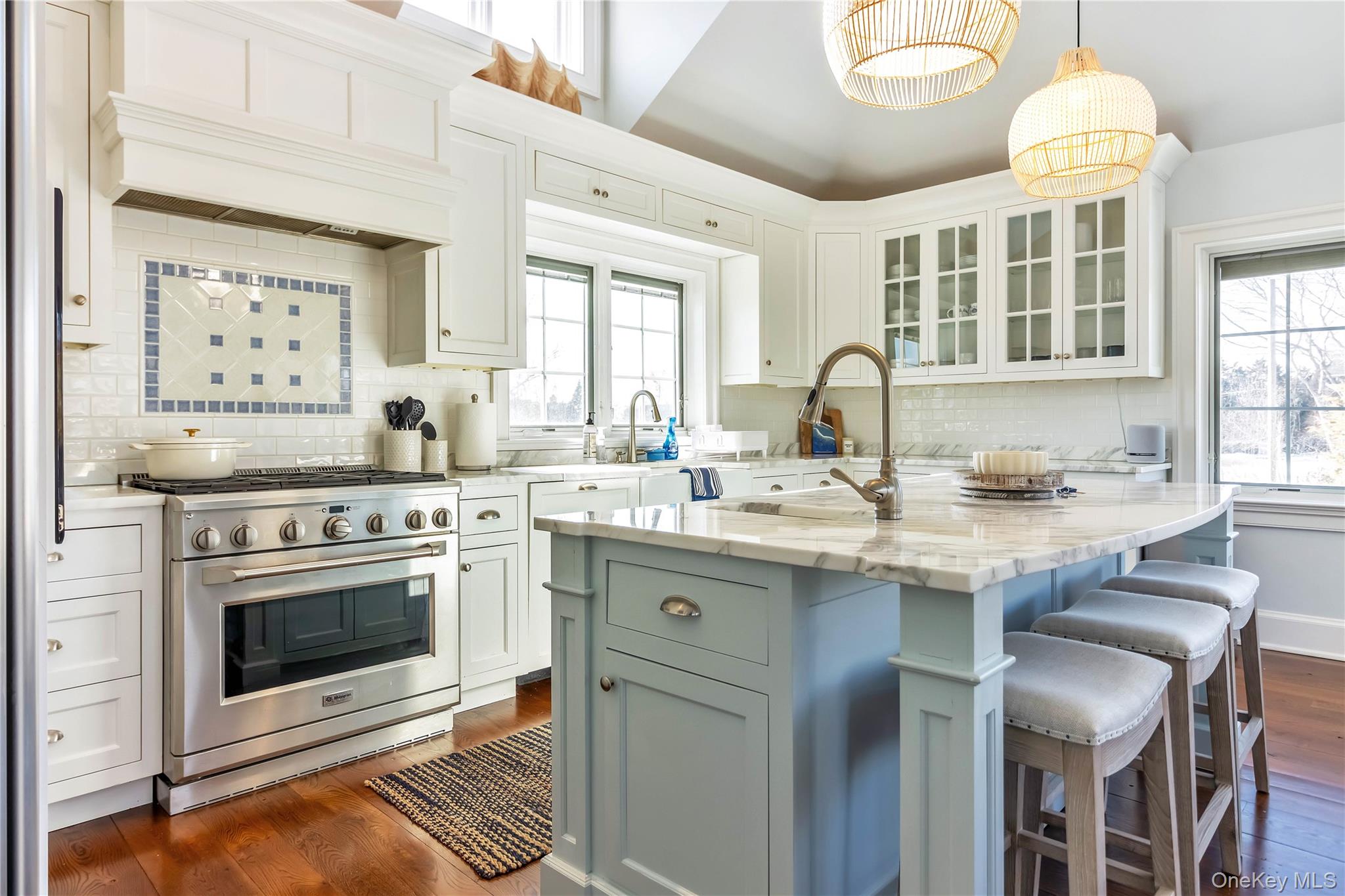 695 Sound Drive, Greenport, NY 11944