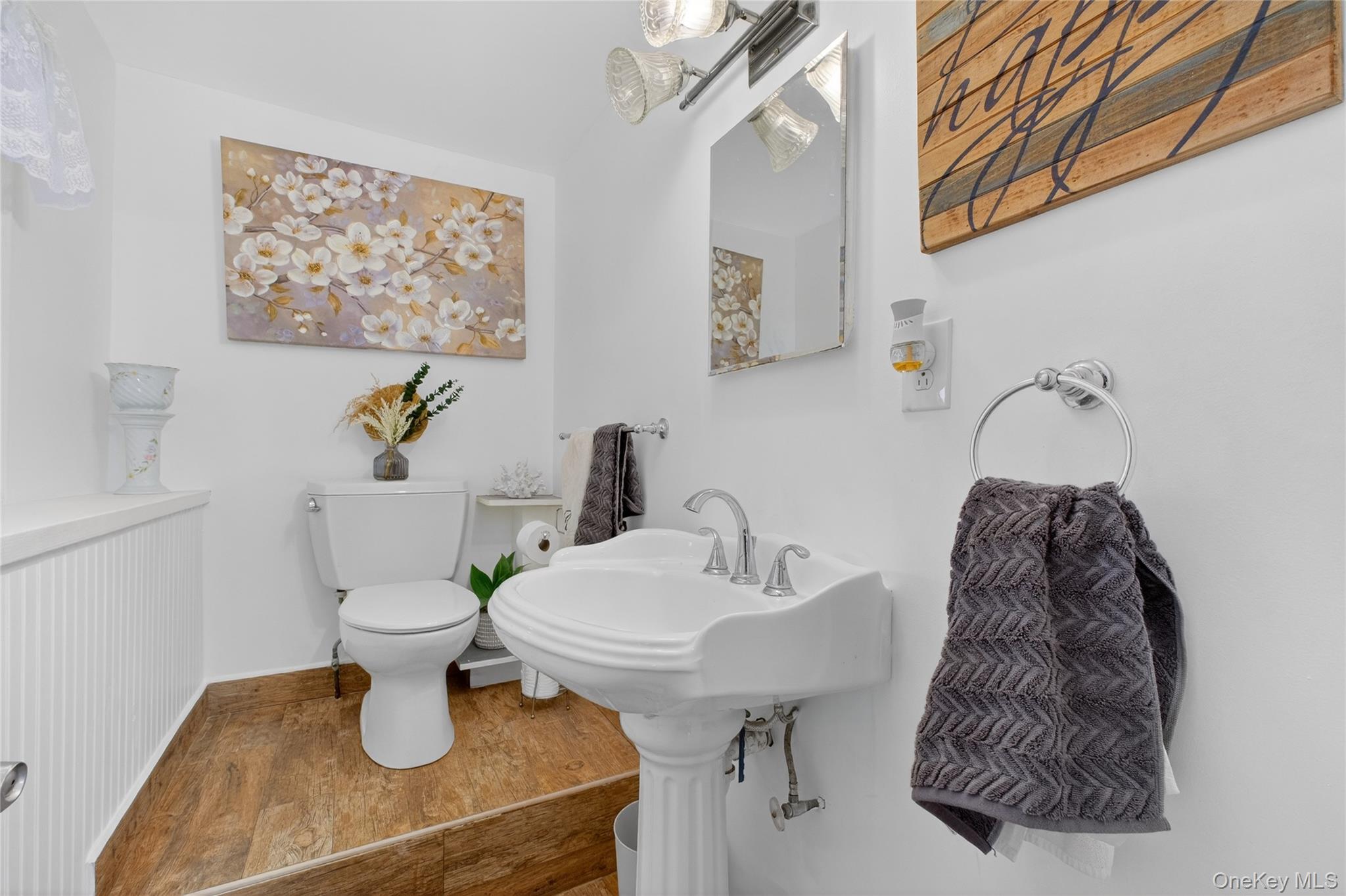 81 Brandy Lane, Wappingers Falls, NY 12590