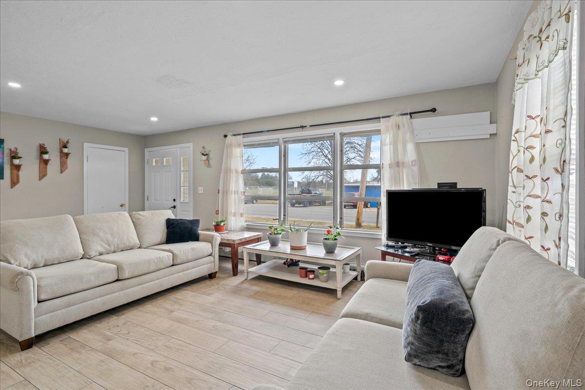 10 Wisner Avenue, Middletown, NY 10940