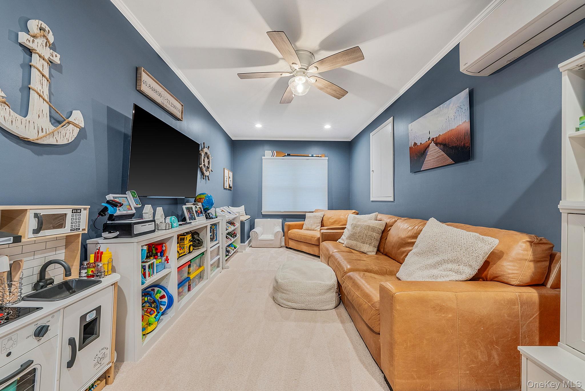 2 Cindy Street, Smithtown, NY 11787