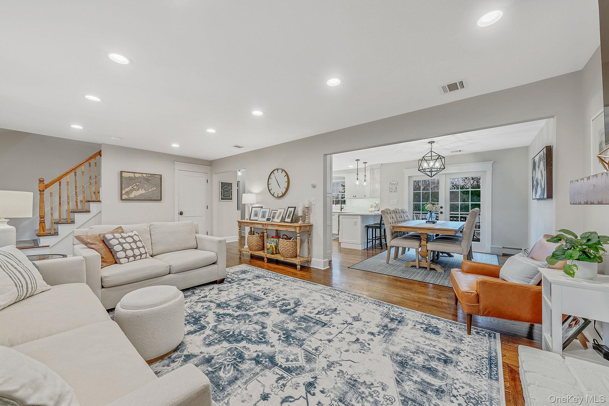 2 Cindy Street, Smithtown, NY 11787