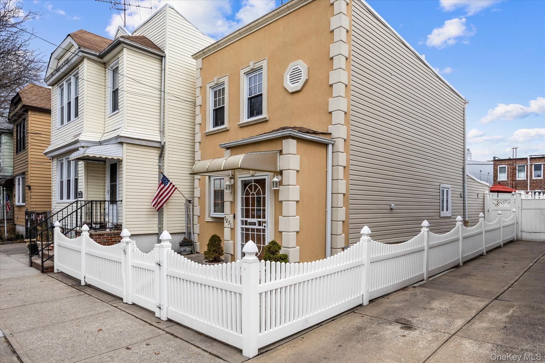 72-31 73rd Street, Glendale, NY 11385