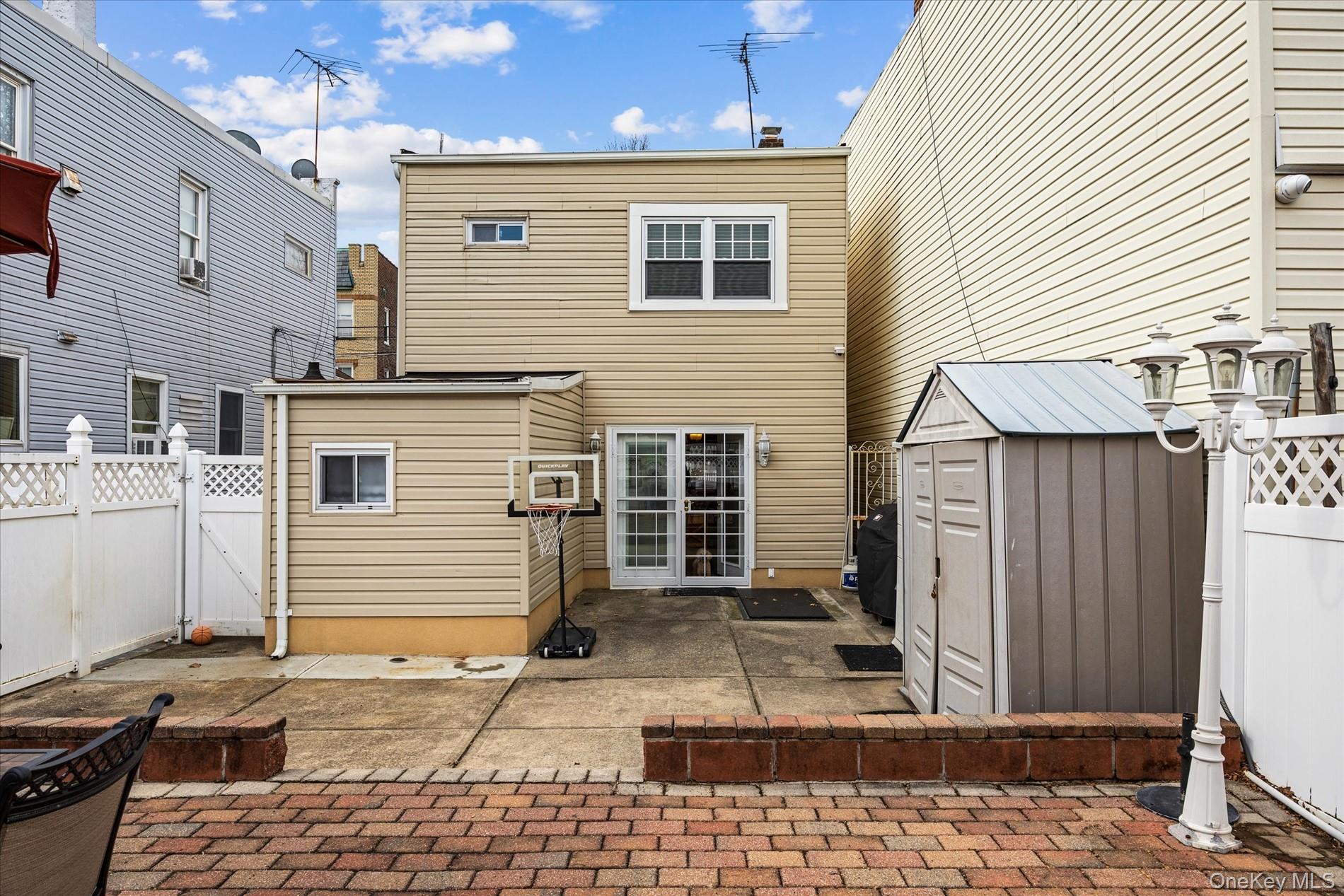 72-31 73rd Street, Glendale, NY 11385