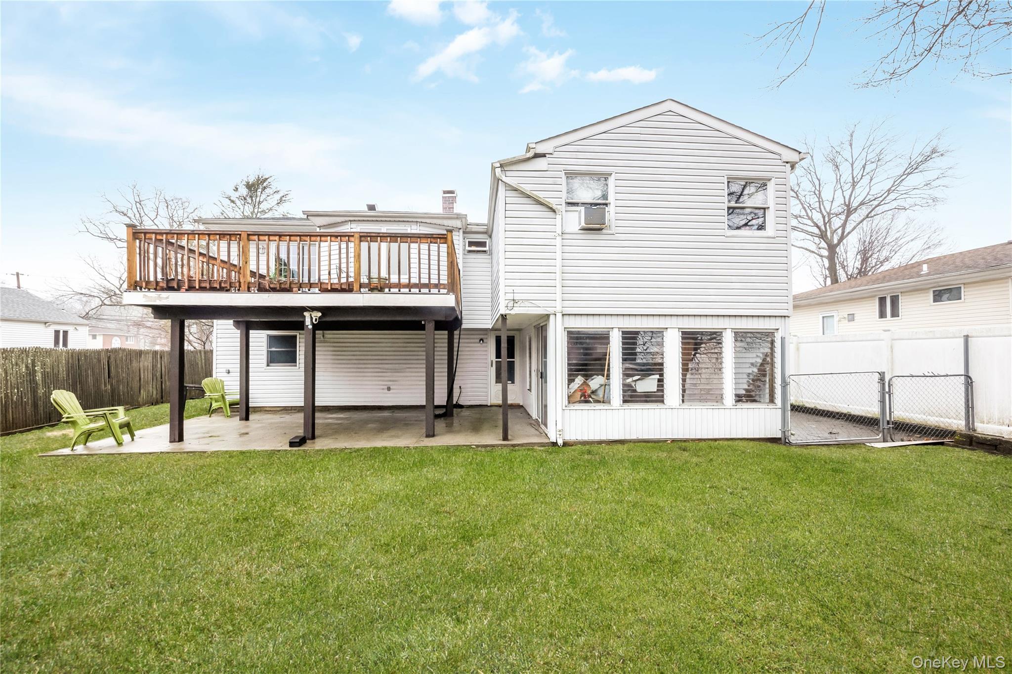 22 3rd Street, Ronkonkoma, NY 11779