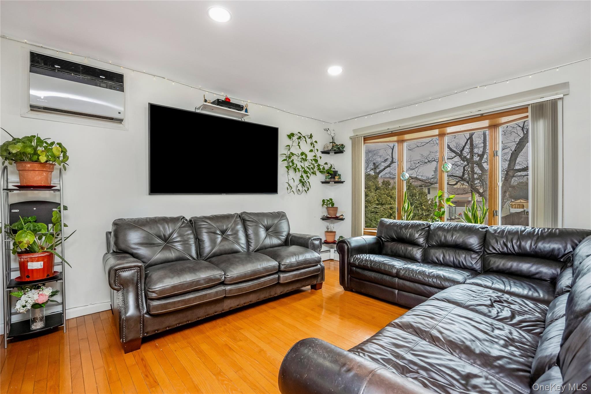 22 3rd Street, Ronkonkoma, NY 11779