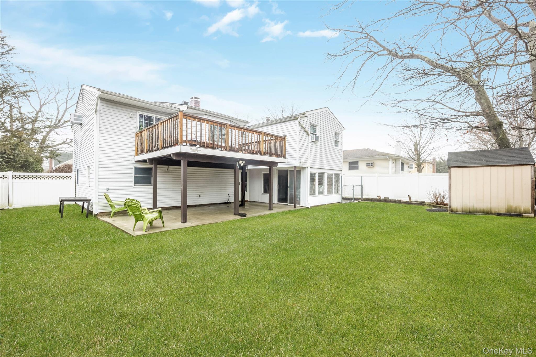 22 3rd Street, Ronkonkoma, NY 11779