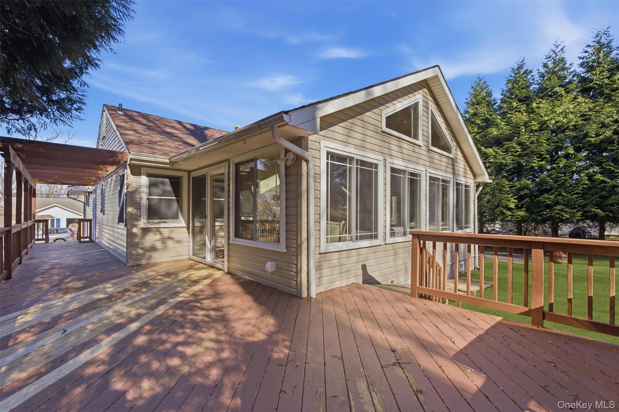 87 Capt Shankey Drive, Garnerville, NY 10923