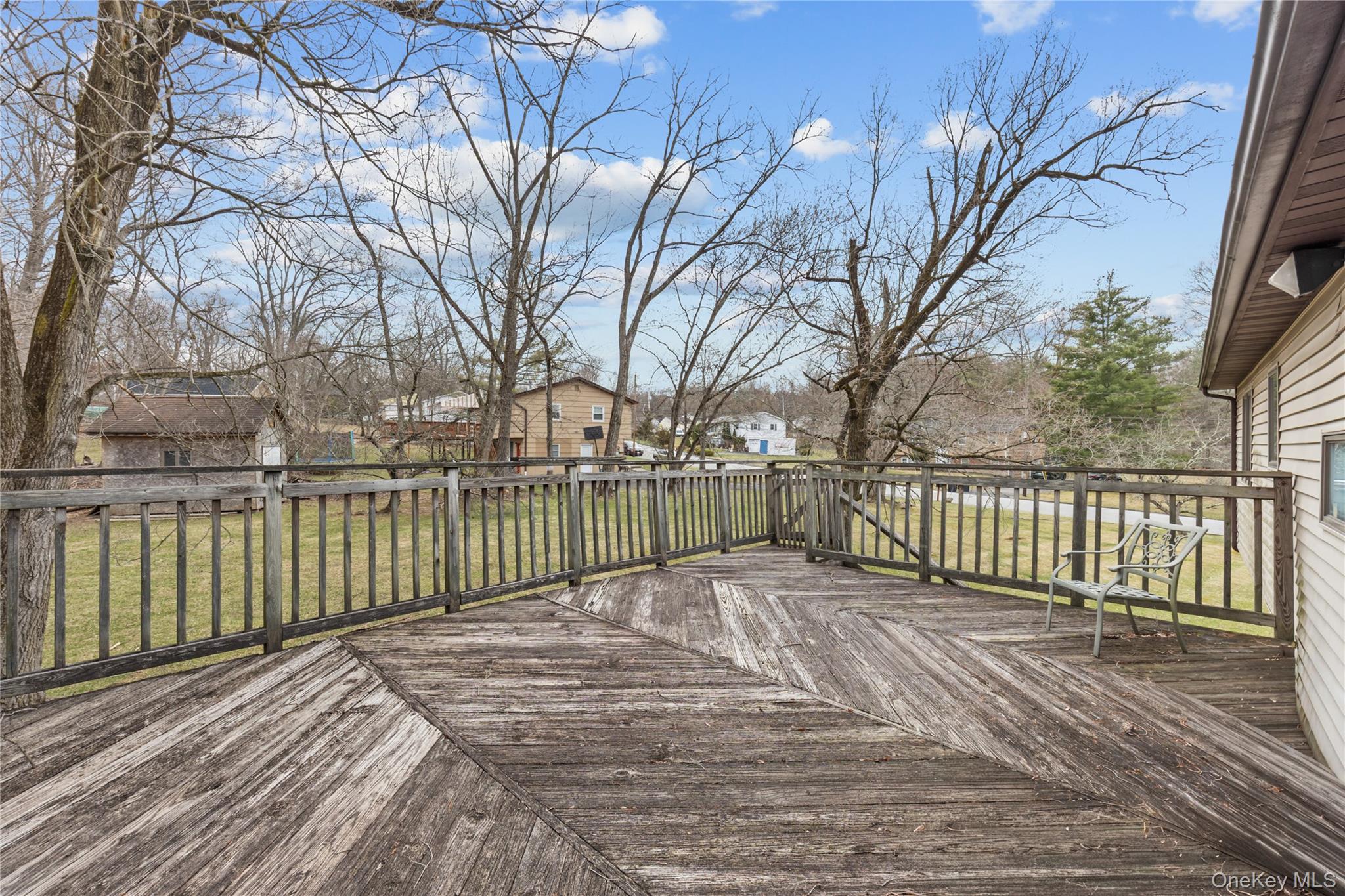 1 Darby Road, Airmont, NY 10952