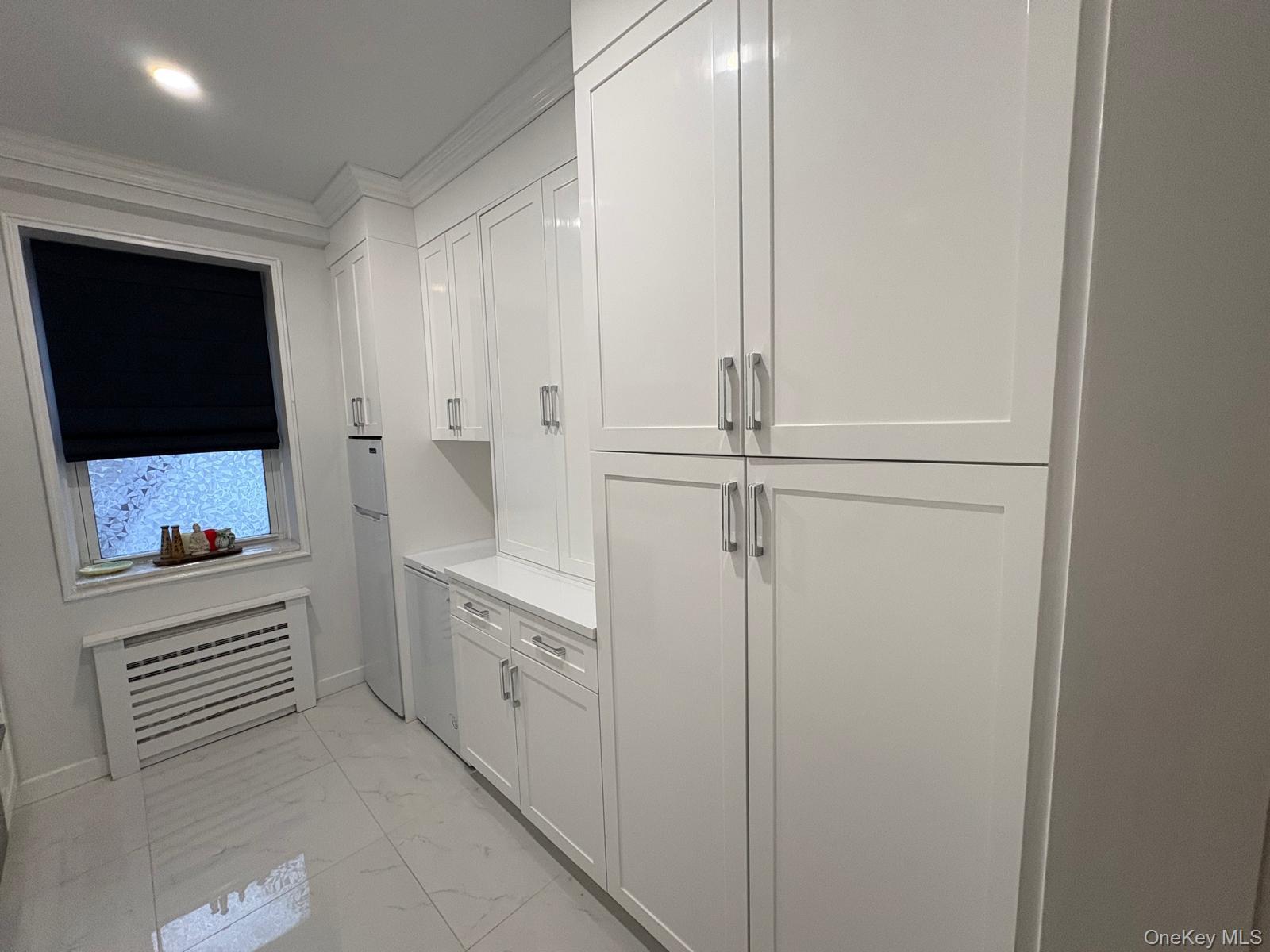 4 Sadore # 1R, Yonkers, NY 10710