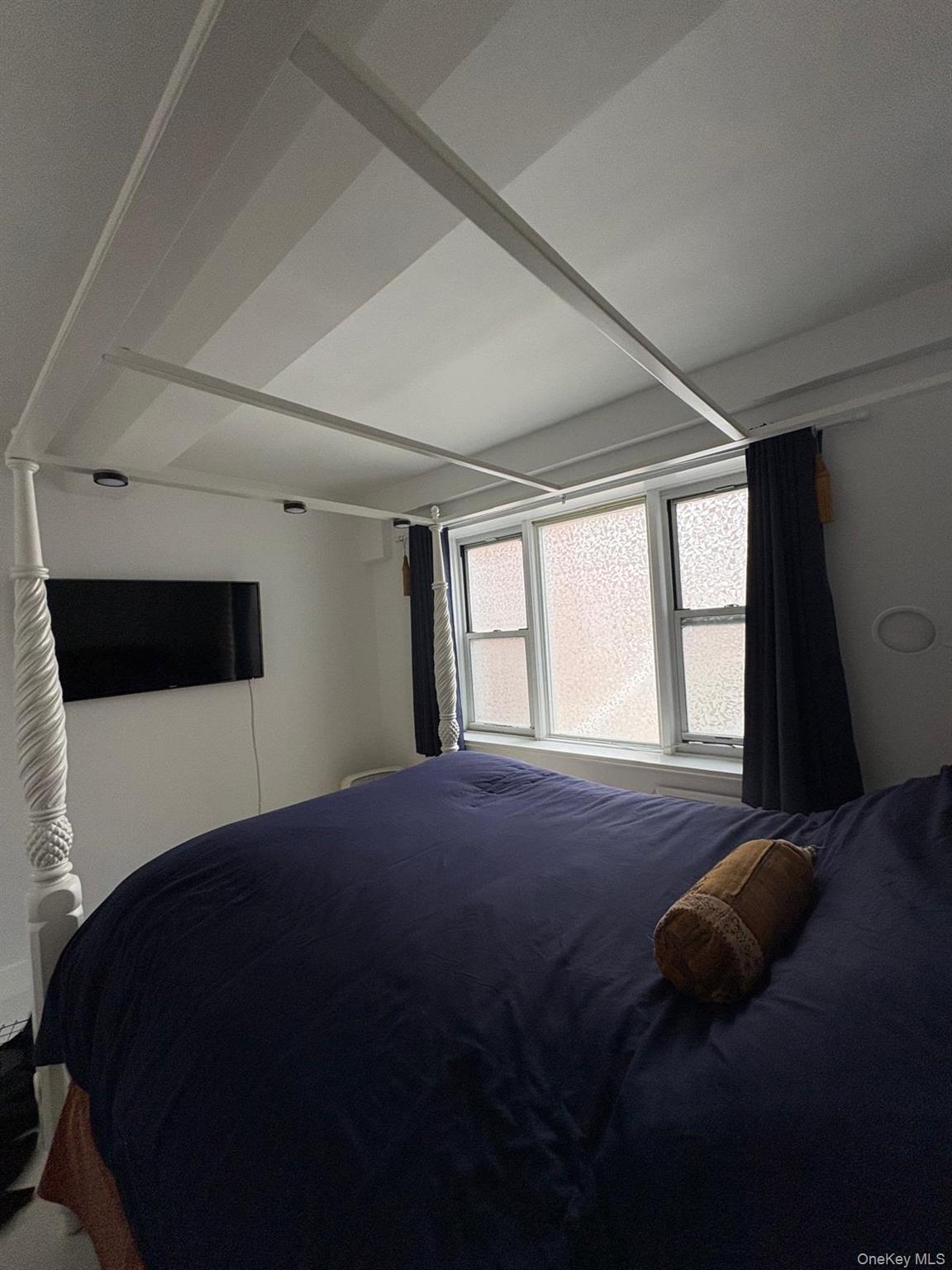 4 Sadore # 1R, Yonkers, NY 10710