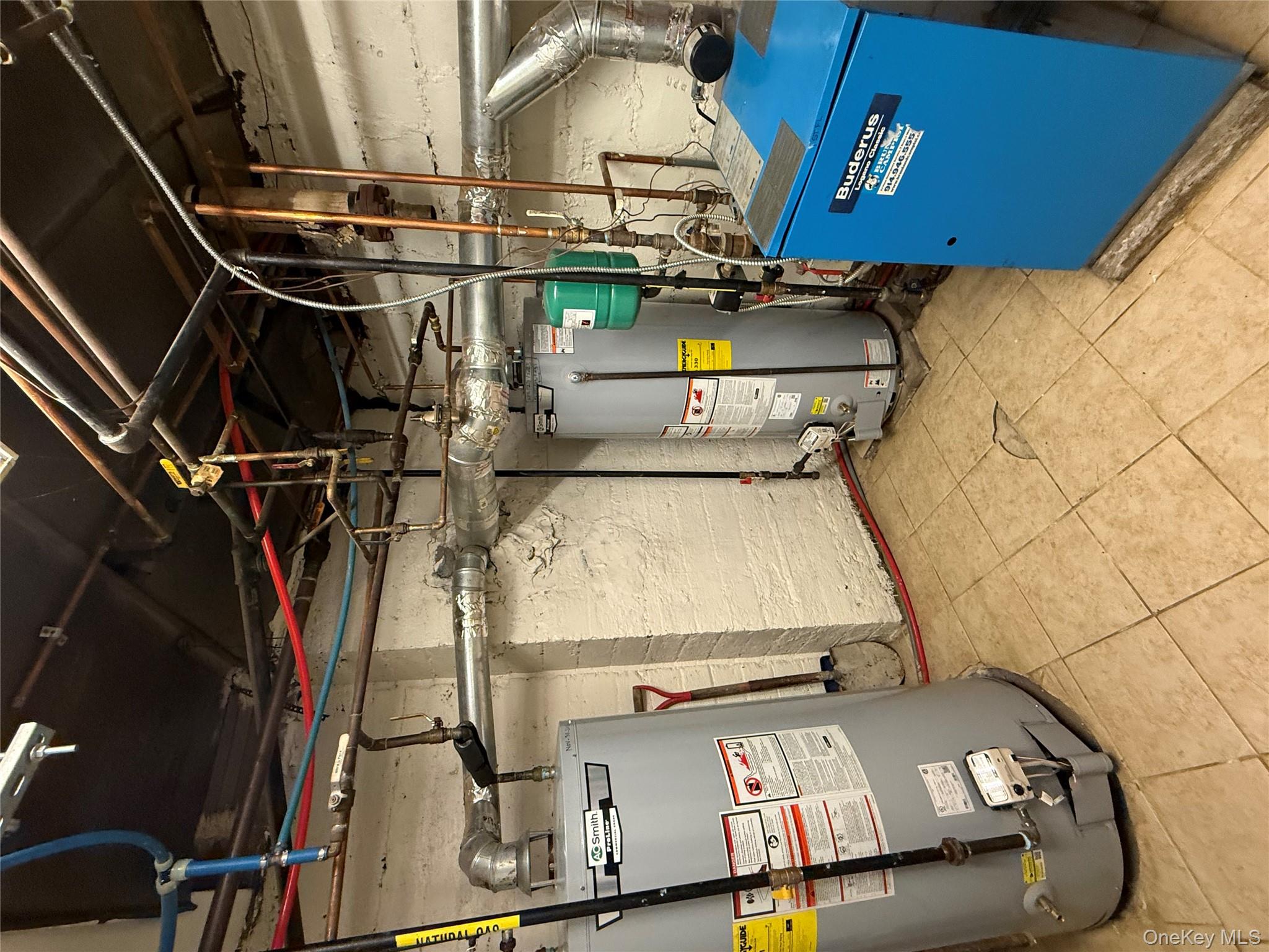 1049 Ward Avenue, Bronx, NY 10472