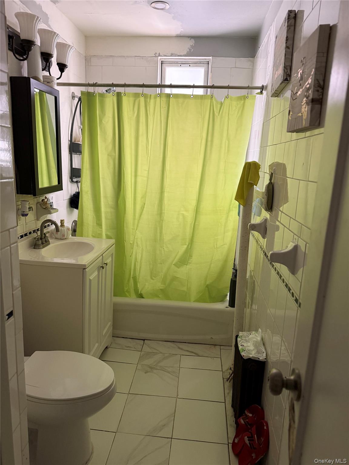 1049 Ward Avenue, Bronx, NY 10472