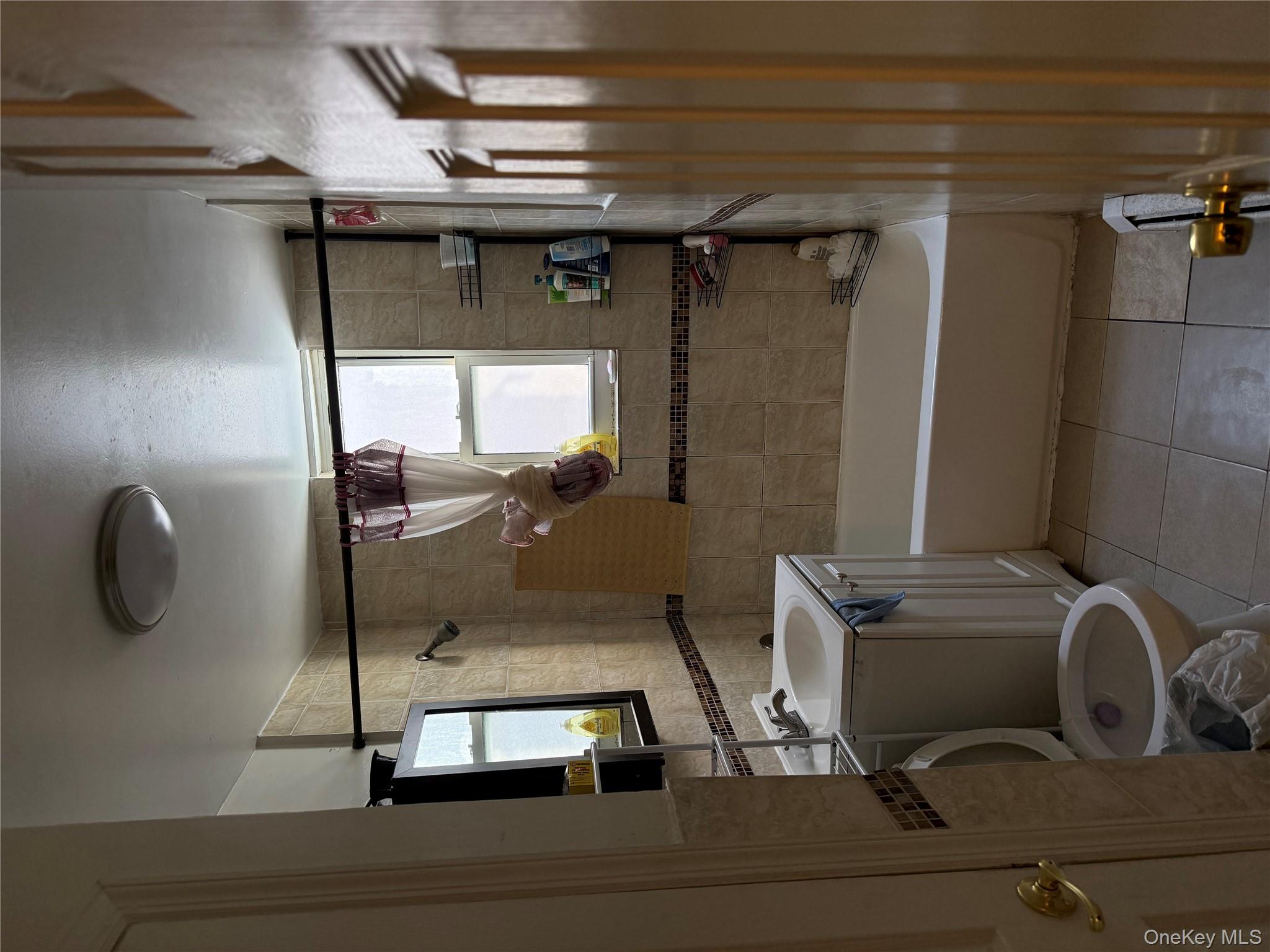 1049 Ward Avenue, Bronx, NY 10472