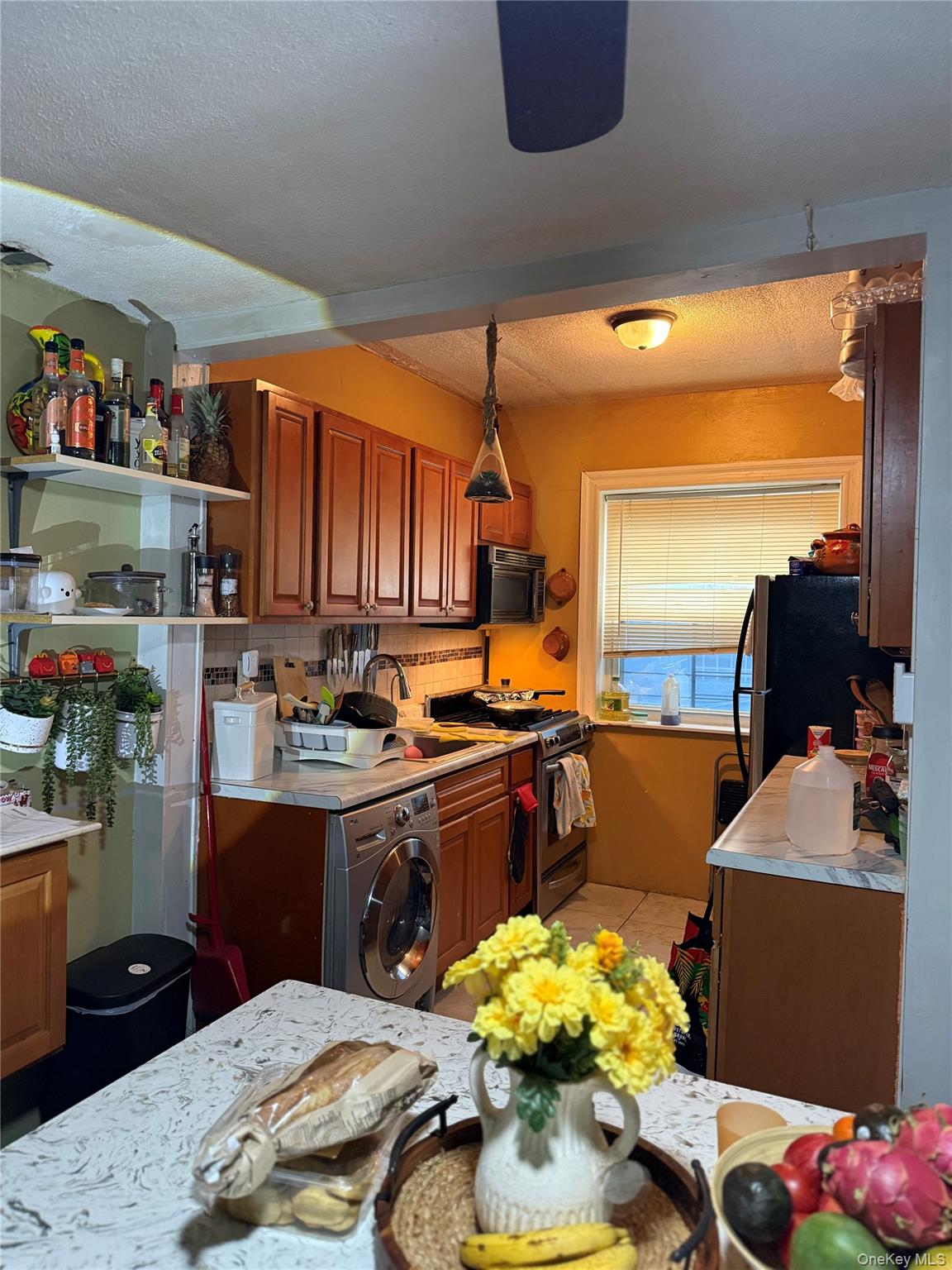 1049 Ward Avenue, Bronx, NY 10472