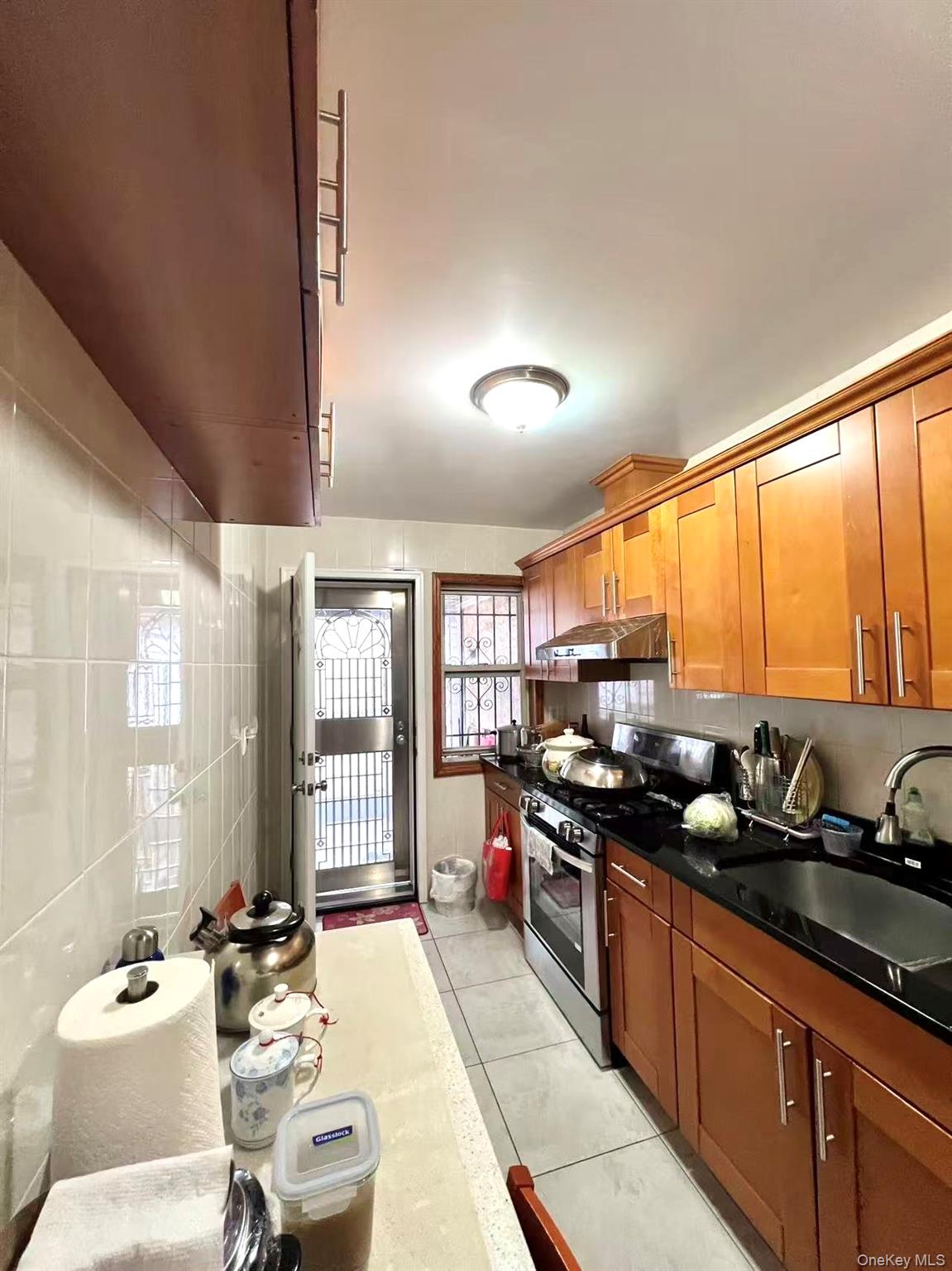 94-27 43rd Ave, Elmhurst, NY 11373