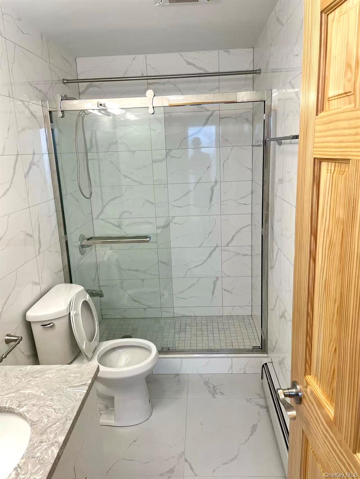 94-27 43rd Ave, Elmhurst, NY 11373