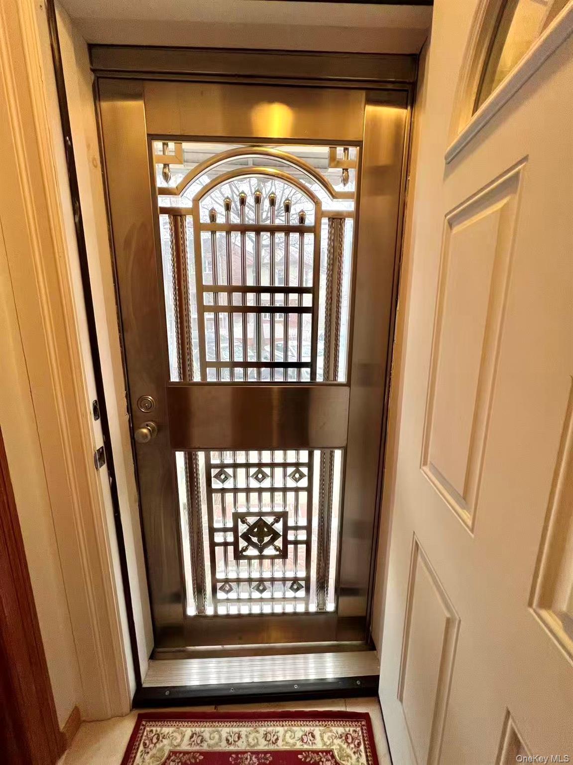 94-27 43rd Ave, Elmhurst, NY 11373