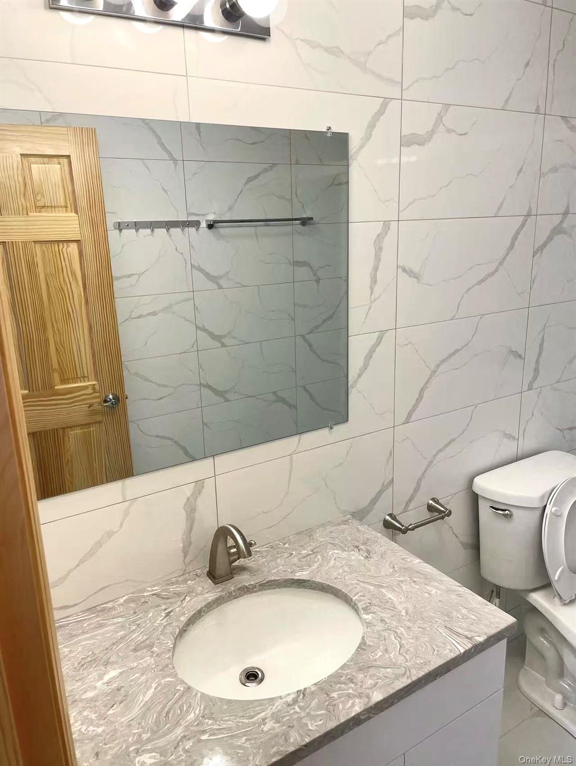 94-27 43rd Ave, Elmhurst, NY 11373