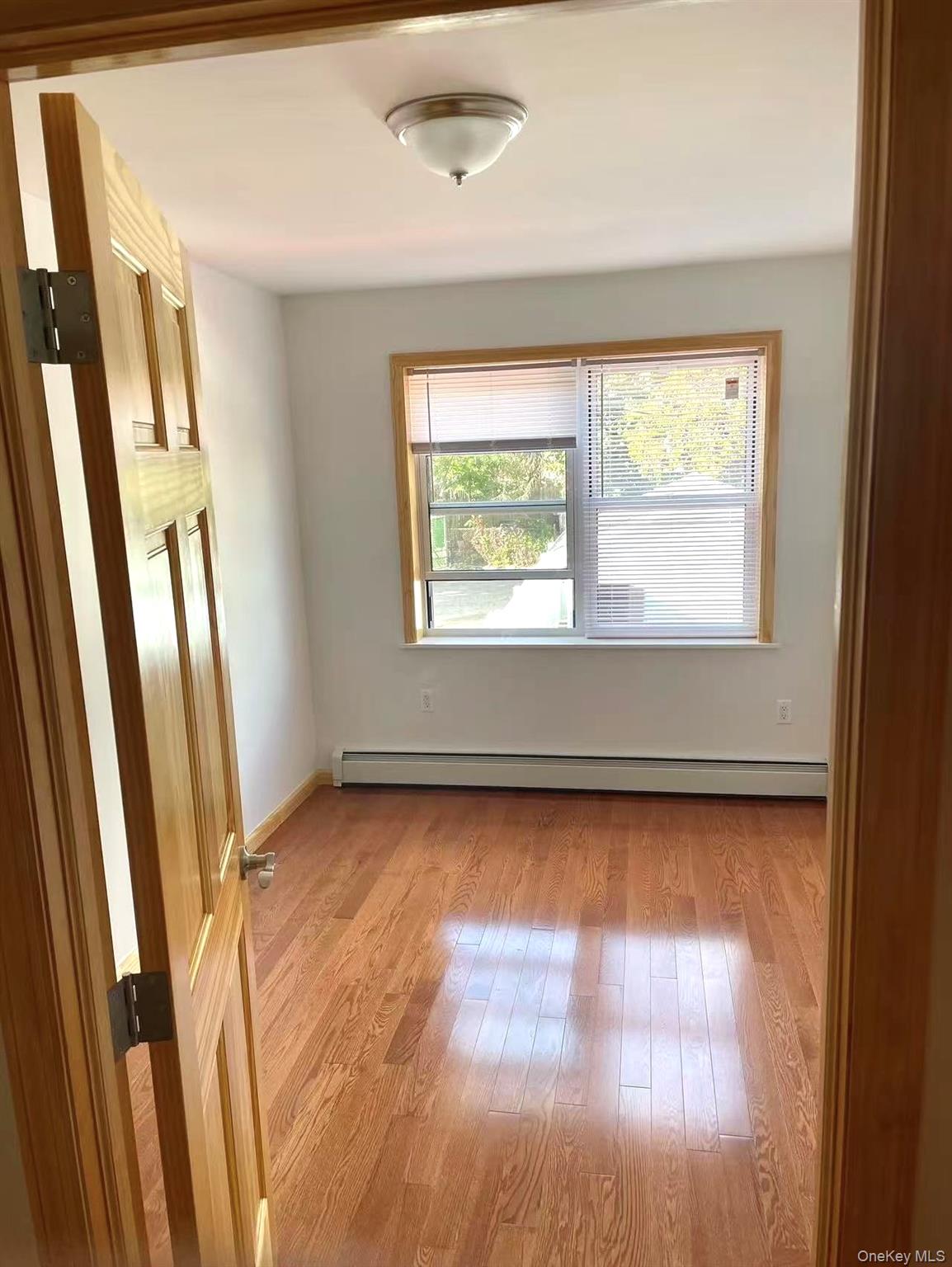 94-27 43rd Ave, Elmhurst, NY 11373