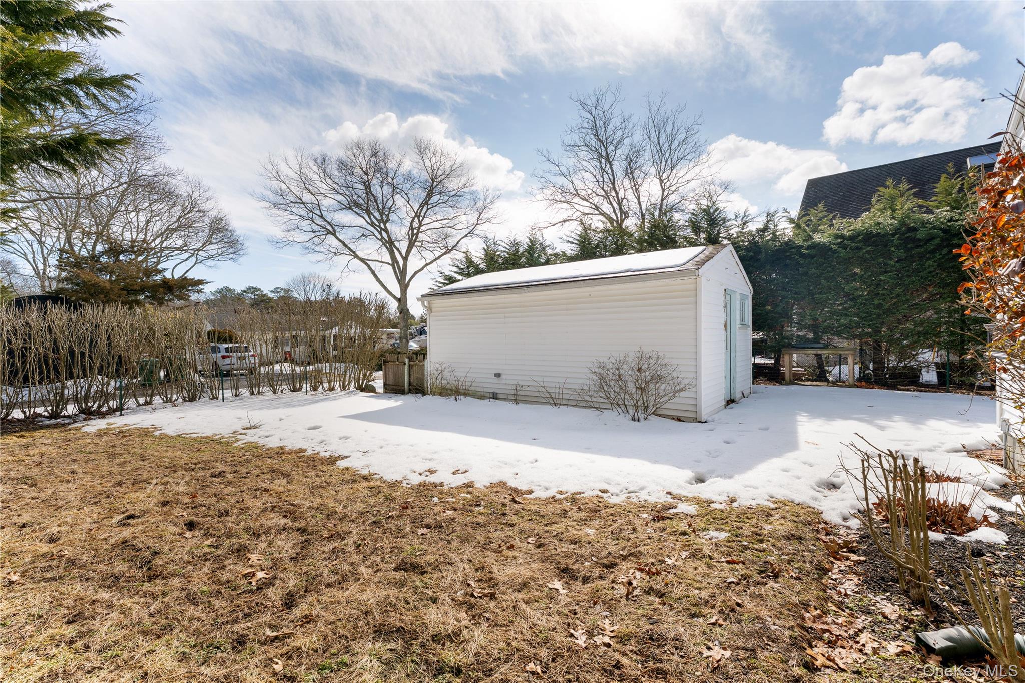 5 Sherman Avenue, Hampton Bays, NY 11946