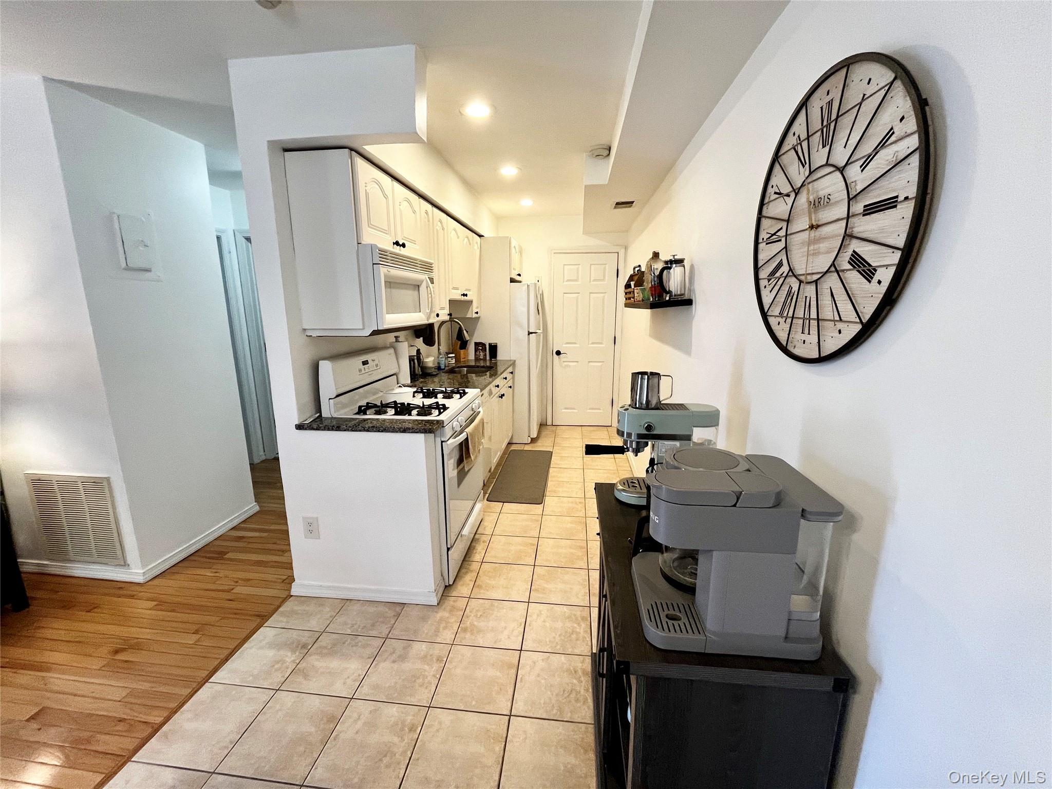 1 Pine Court # 1, Selden, NY 11784