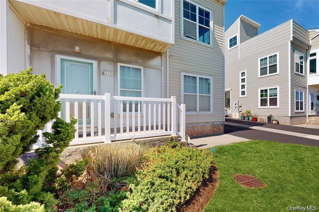 6910 Beach Front Road, Arverne, NY 11692