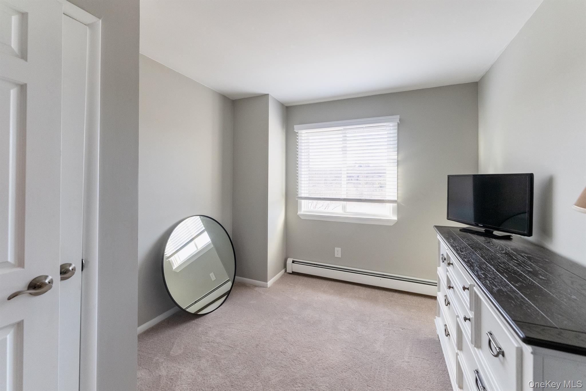 10 Rondout Harbor, Port Ewen, NY 12466