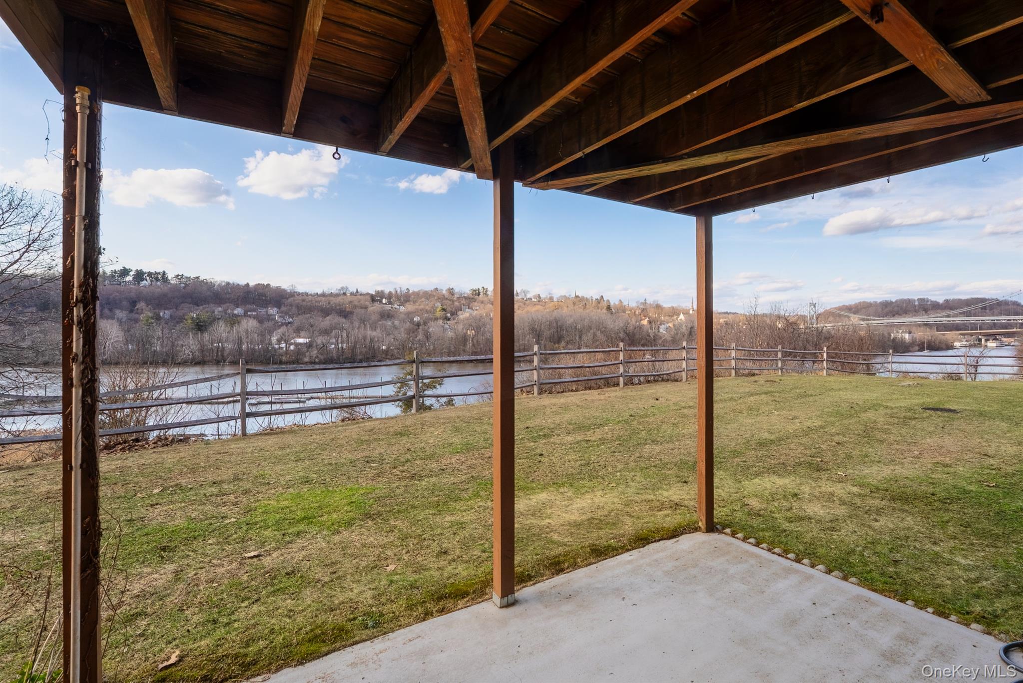 10 Rondout Harbor, Port Ewen, NY 12466