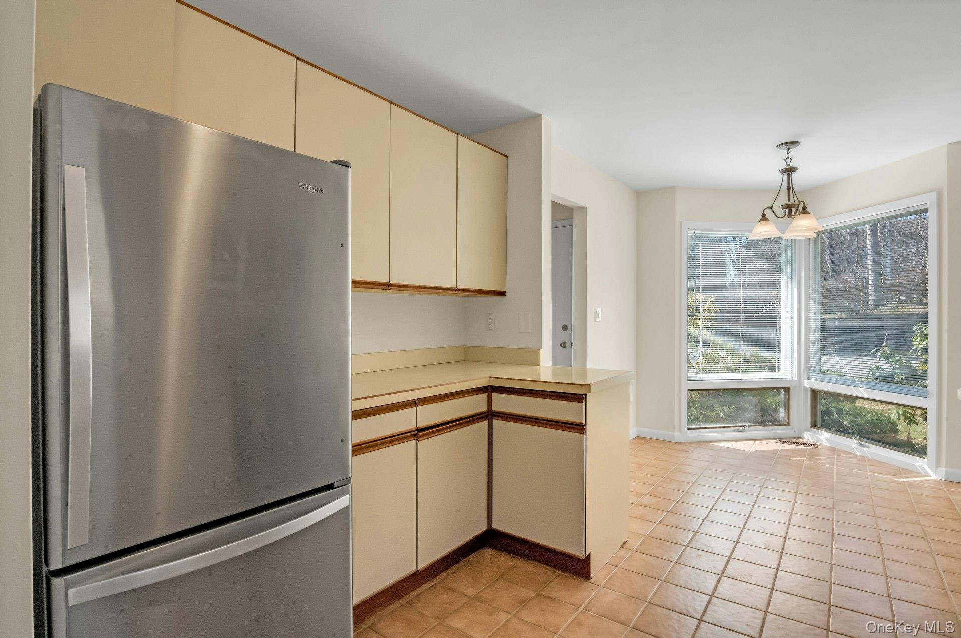 1 Spring Pond Drive # 1, Ossining, NY 10562