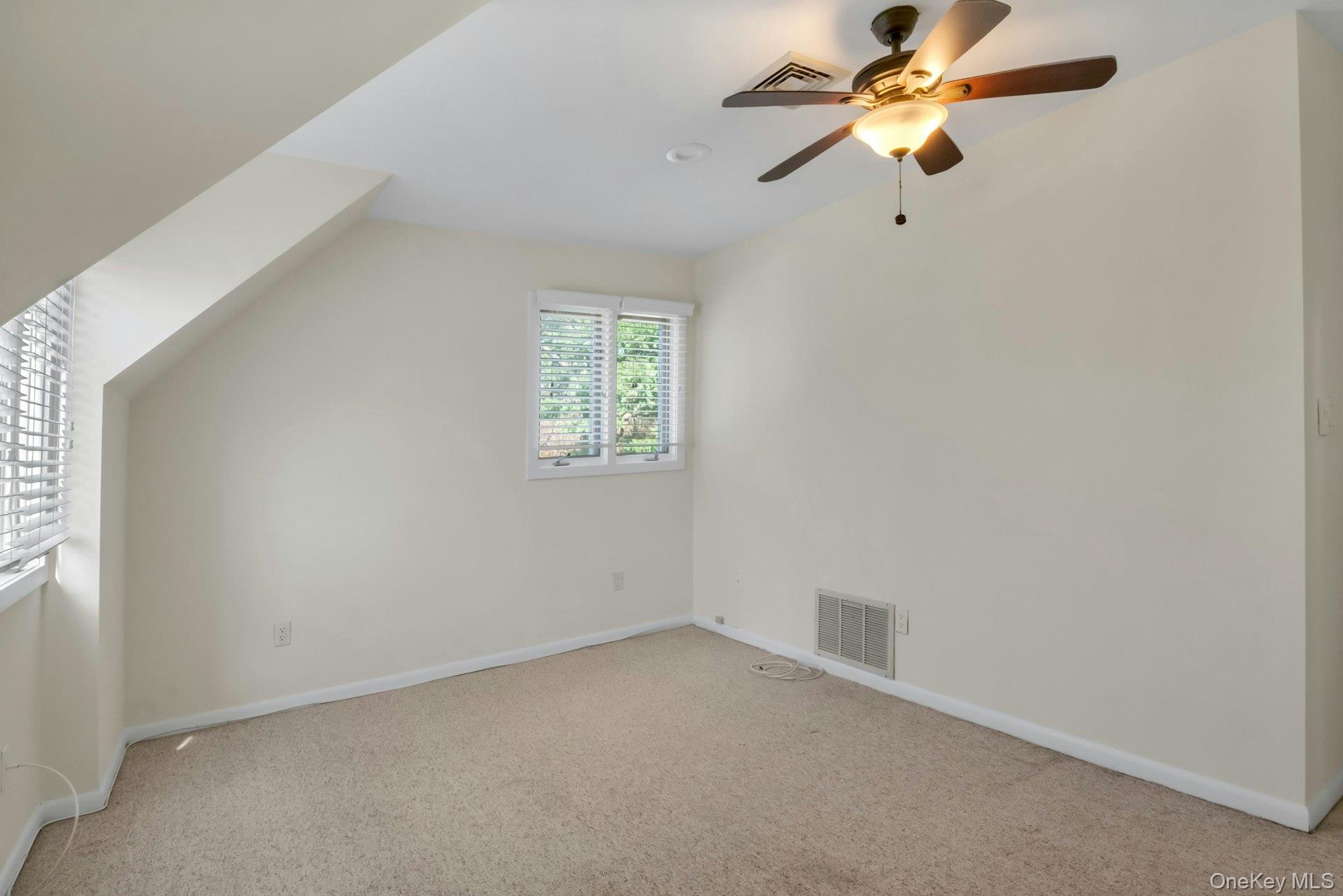 1 Spring Pond Drive # 1, Ossining, NY 10562