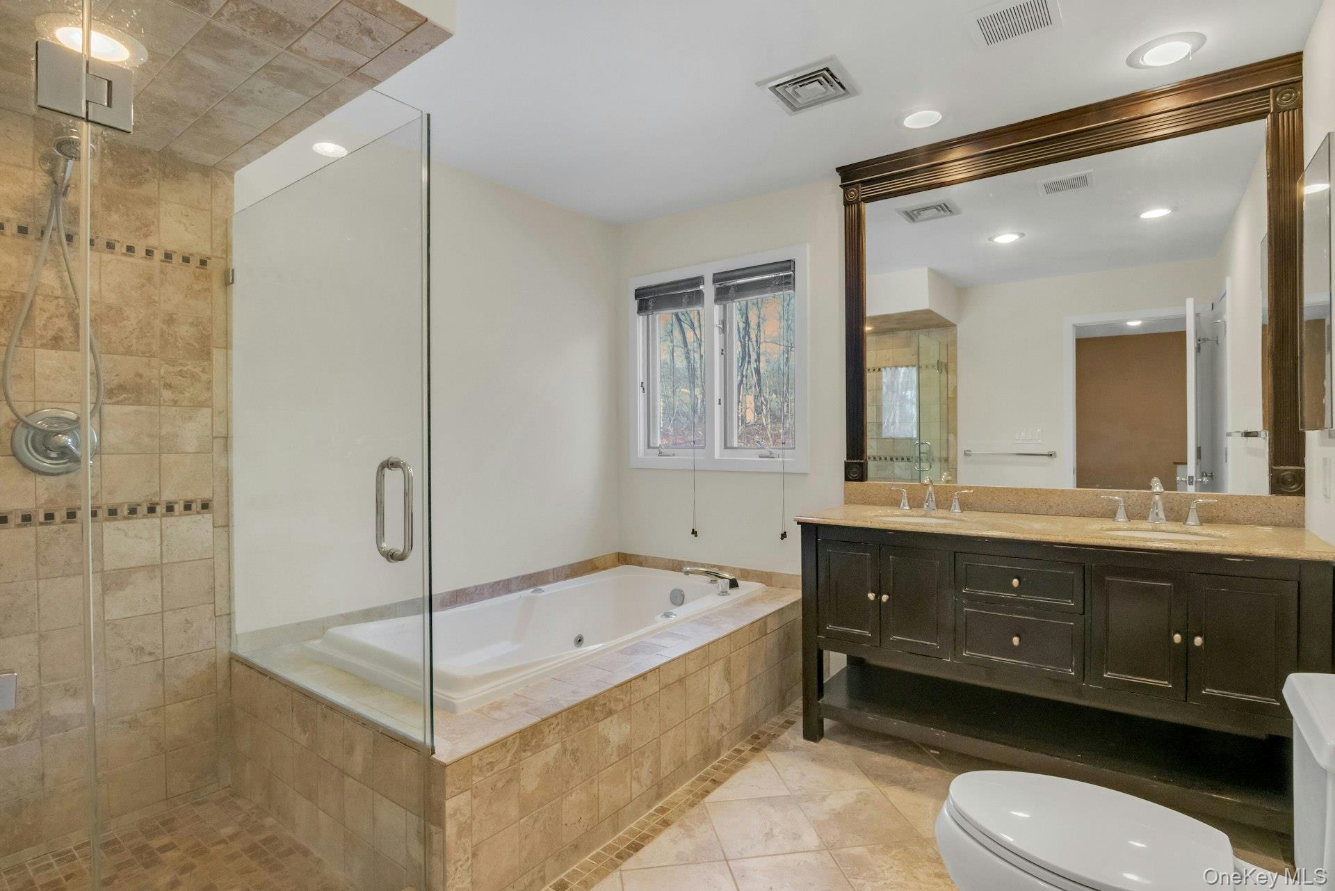 1 Spring Pond Drive # 1, Ossining, NY 10562