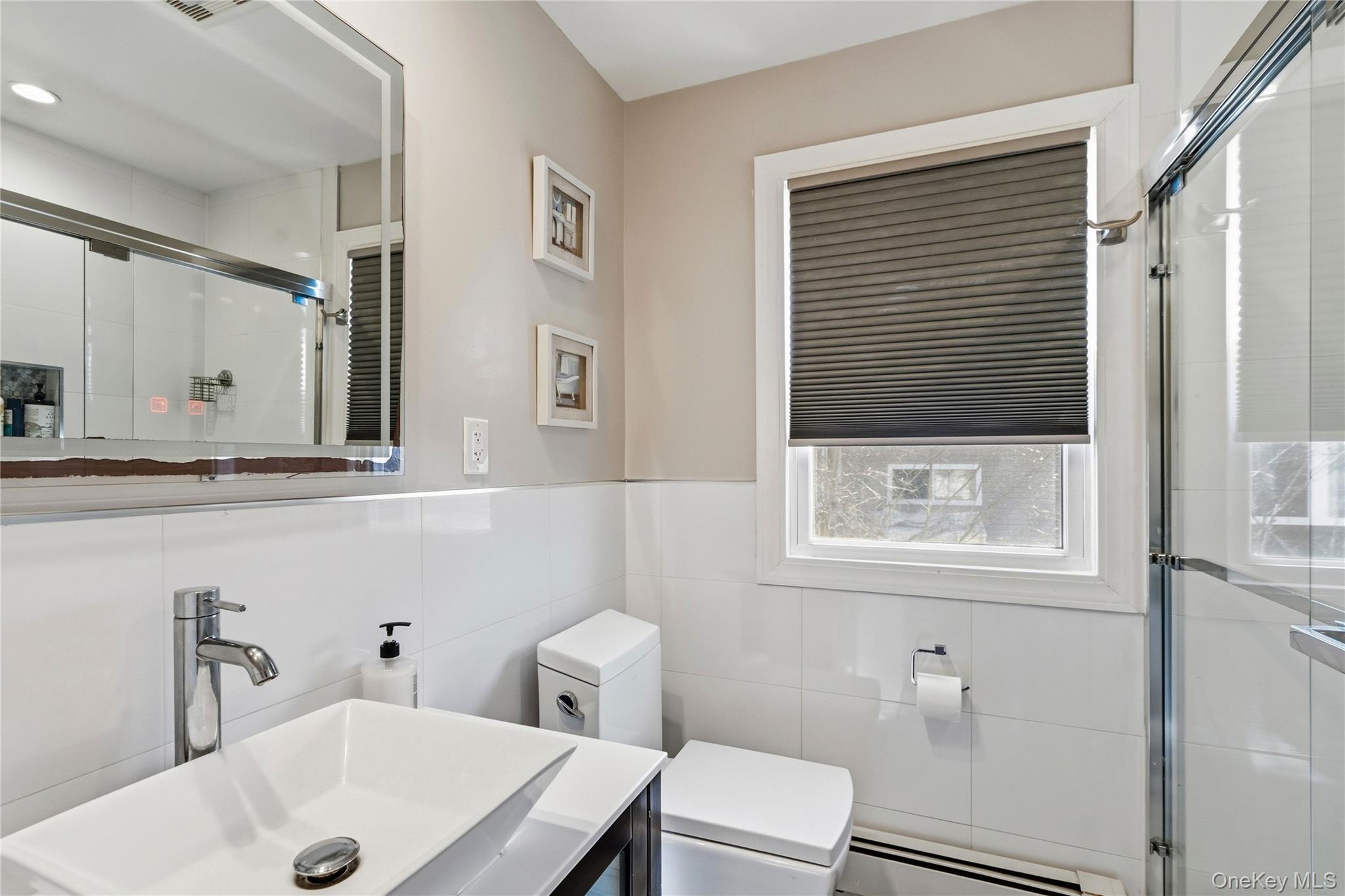 70 Forest Road, Valley Stream, NY 11581