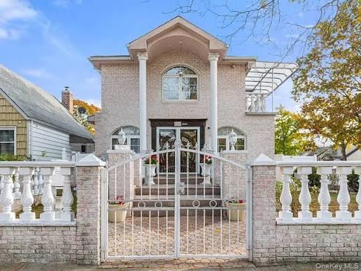 26504 79th Avenue, Glen Oaks, NY 11004