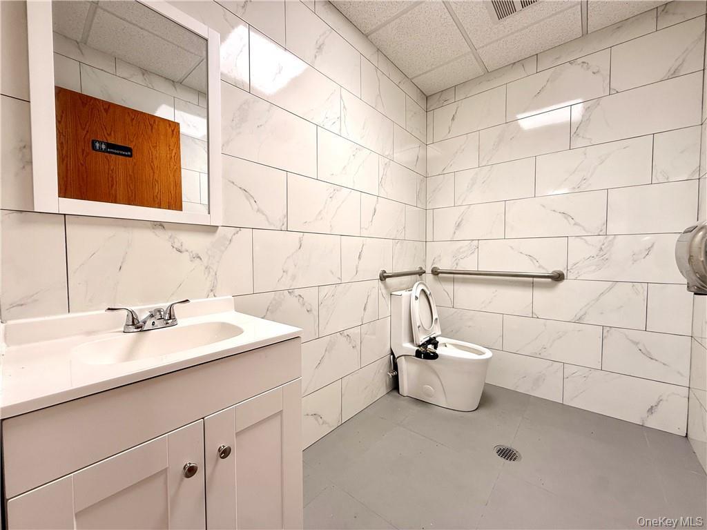 128 Mott Street # 302, New York (Manhattan), NY 10013