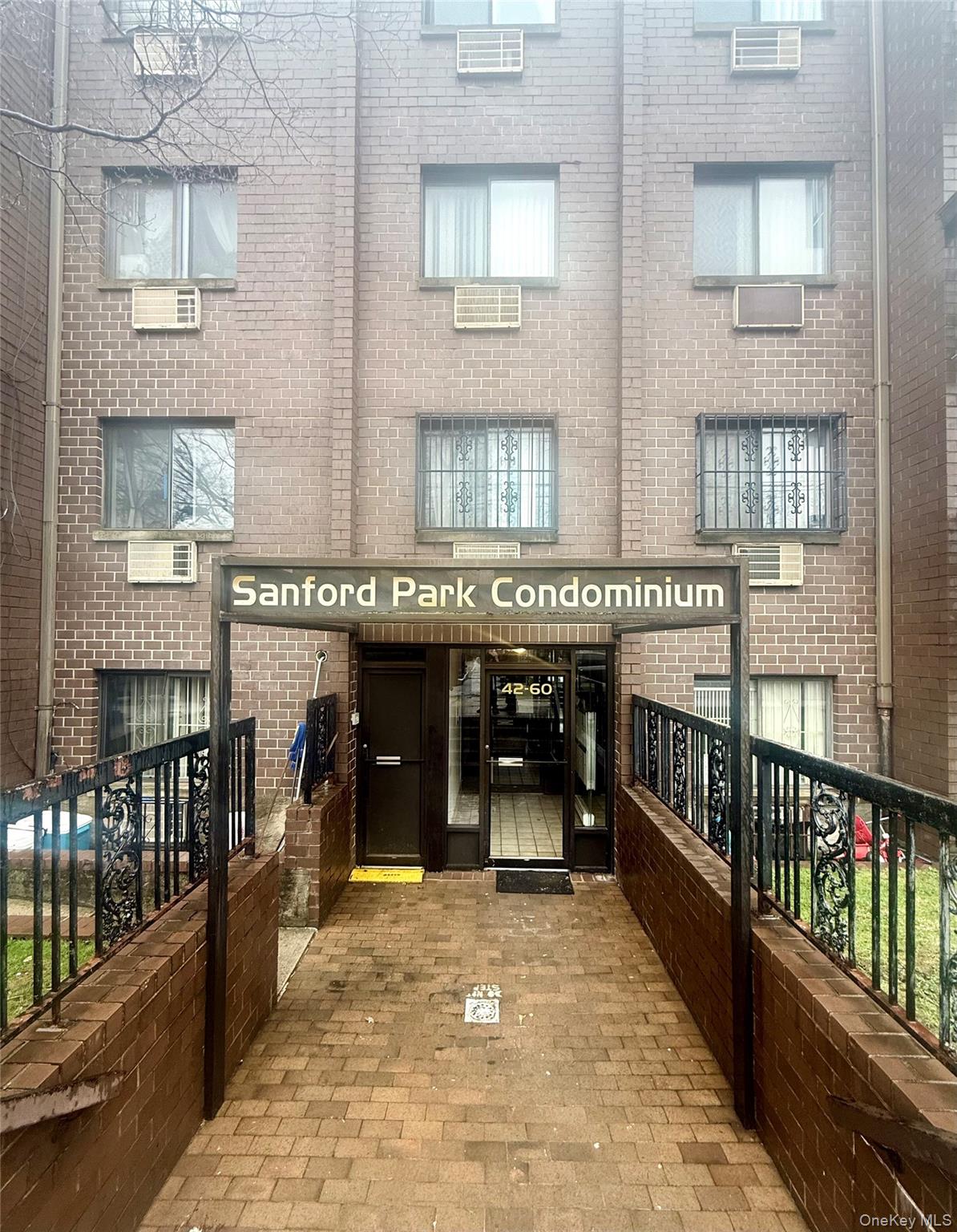 4260 157th Street # 3D, Flushing, NY 11355