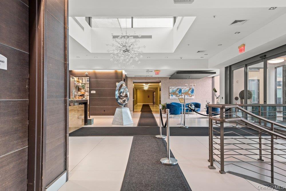 701 Ridge Hill Boulevard # 8E, Yonkers, NY 10710