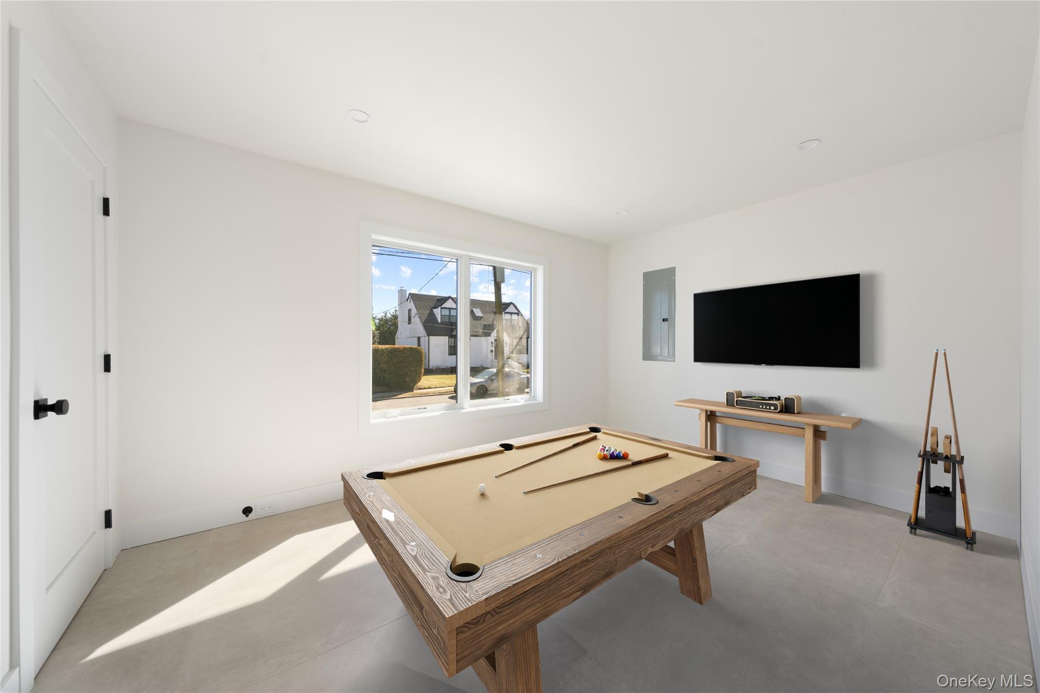 141 Flamingo Street, Atlantic Beach, NY 11509