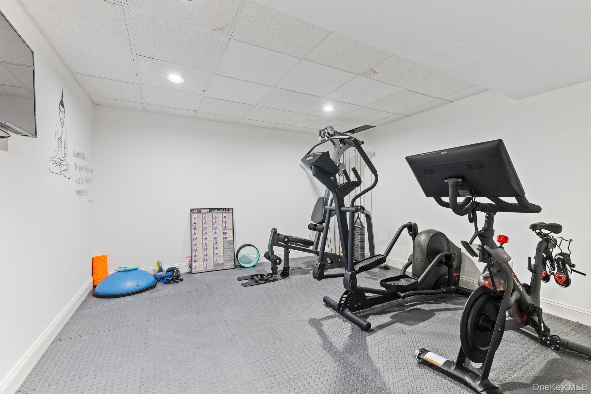 36 Scofield Road, Pound Ridge, NY 10576