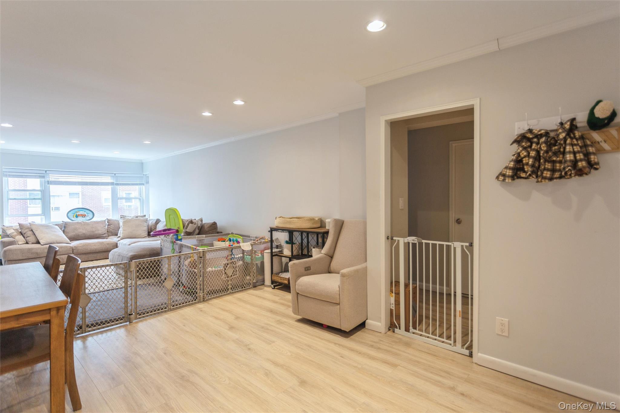 740 E Broadway # 4D, Long Beach, NY 11561