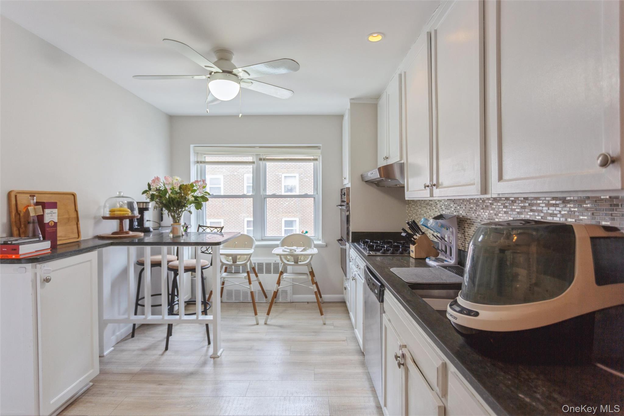 740 E Broadway # 4D, Long Beach, NY 11561