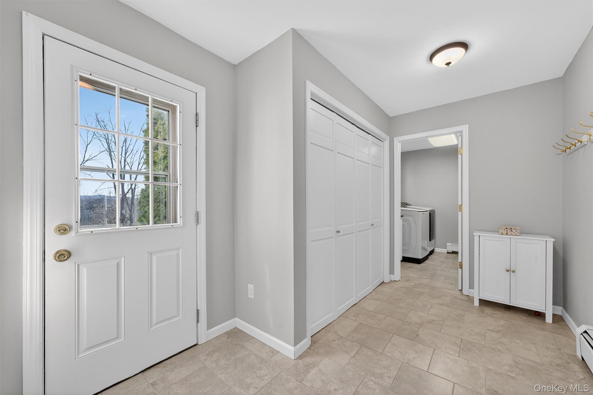 18 Almond Tree Lane, Warwick, NY 10990