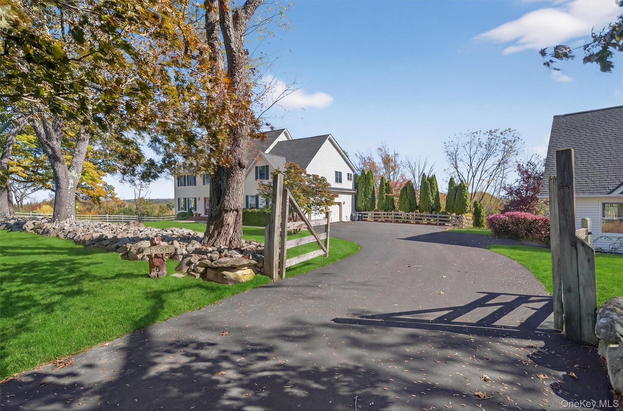 18 Almond Tree Lane, Warwick, NY 10990