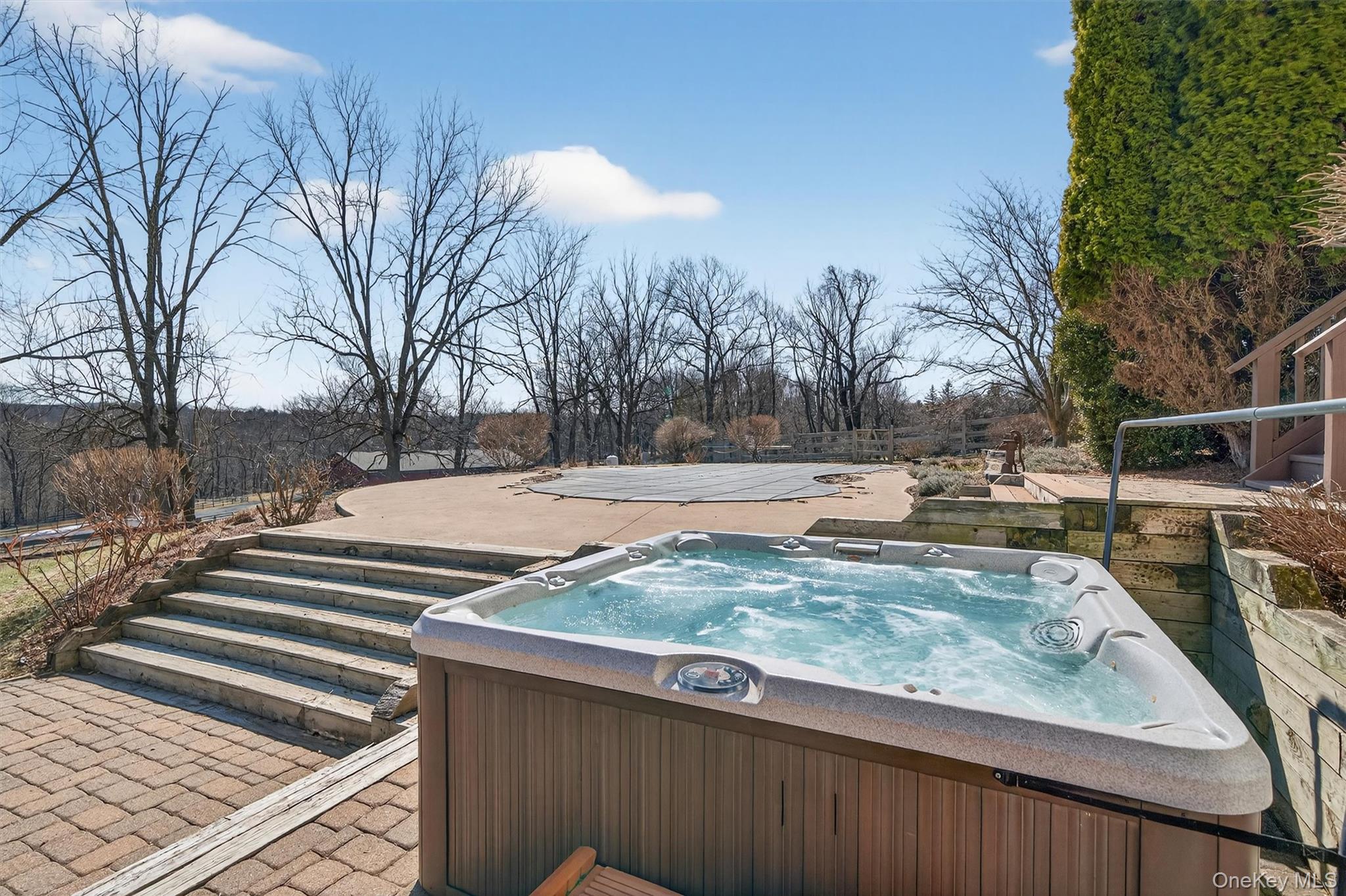 18 Almond Tree Lane, Warwick, NY 10990