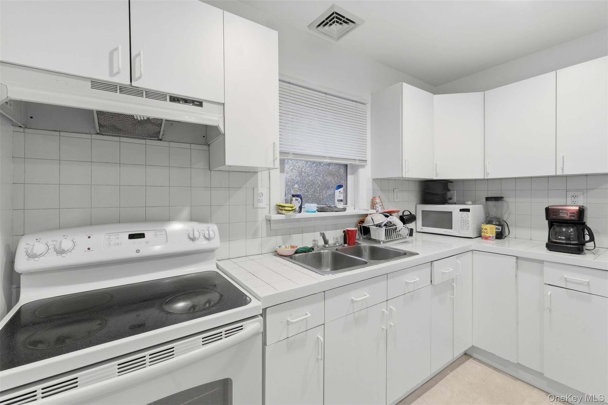 127 E Chester Street, Kingston, NY 12401